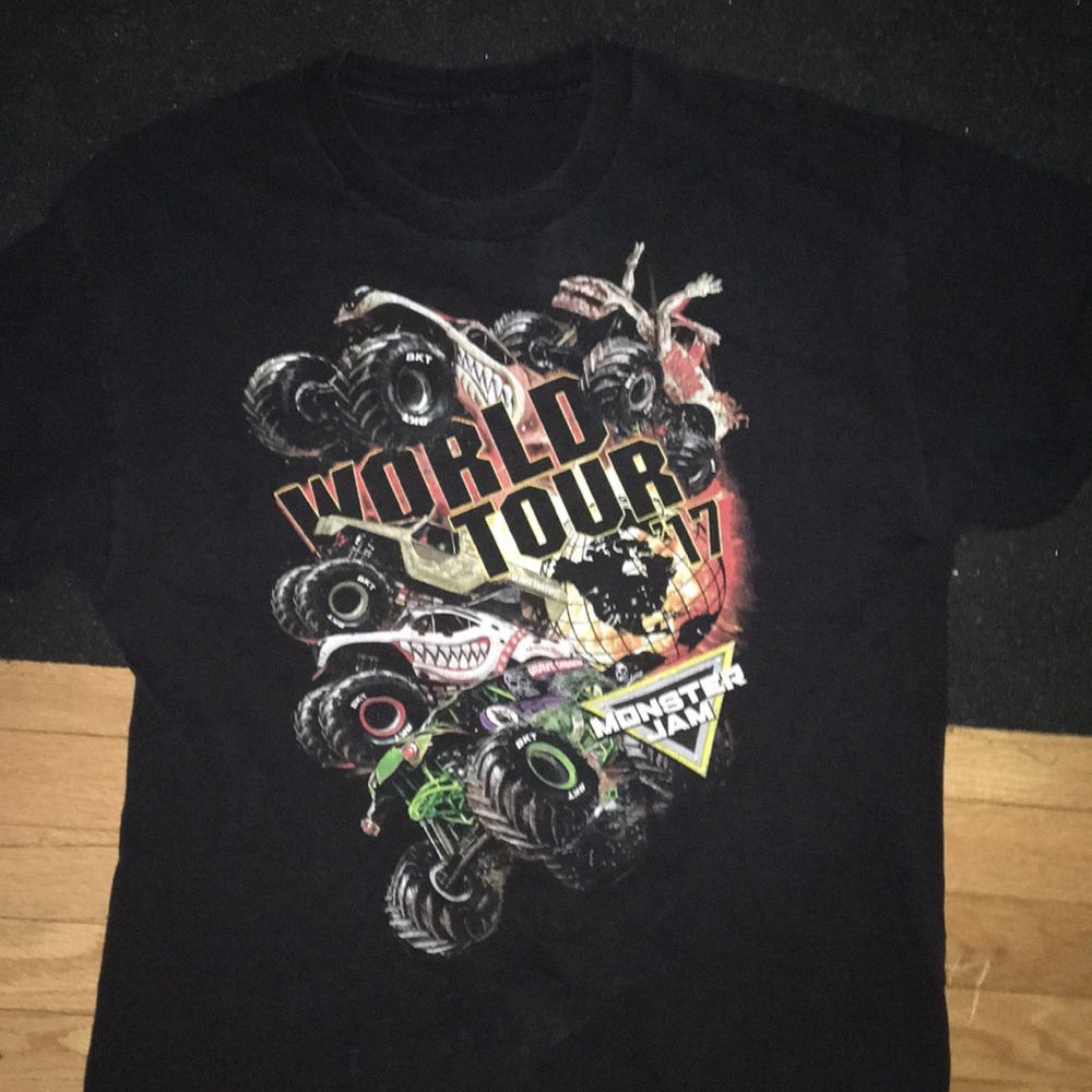 MONSTER JAM WORLD TOUR 2017 shirt